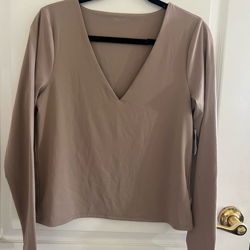 Old Navy Women's Long Sleeve V-Neck Top - Cream